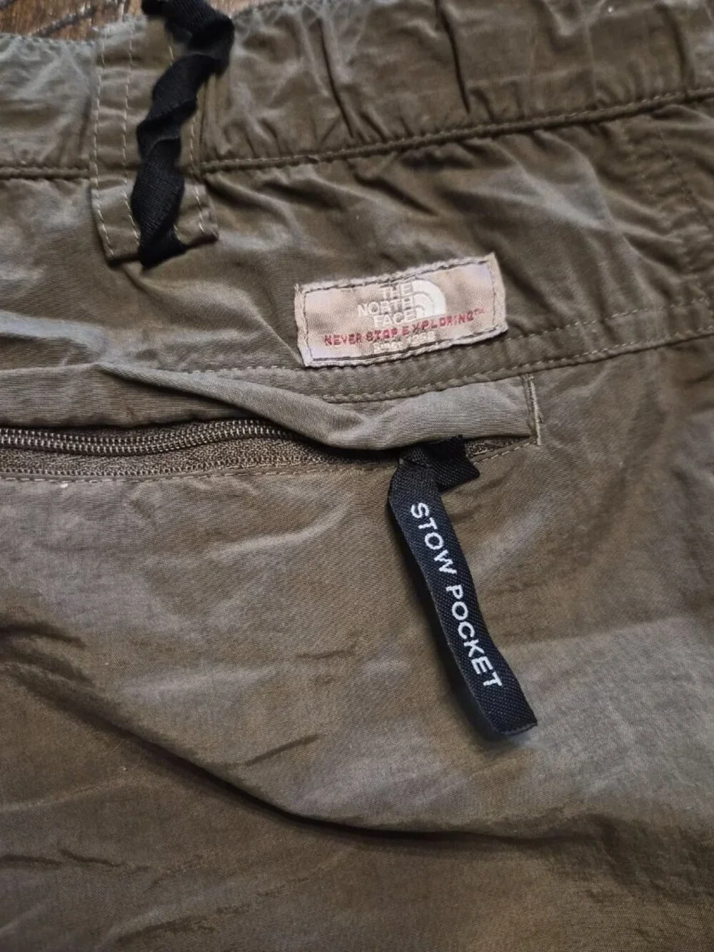The North Face Cargo Pants Men XL Brown Nylon Convertible Shorts Hiking G085